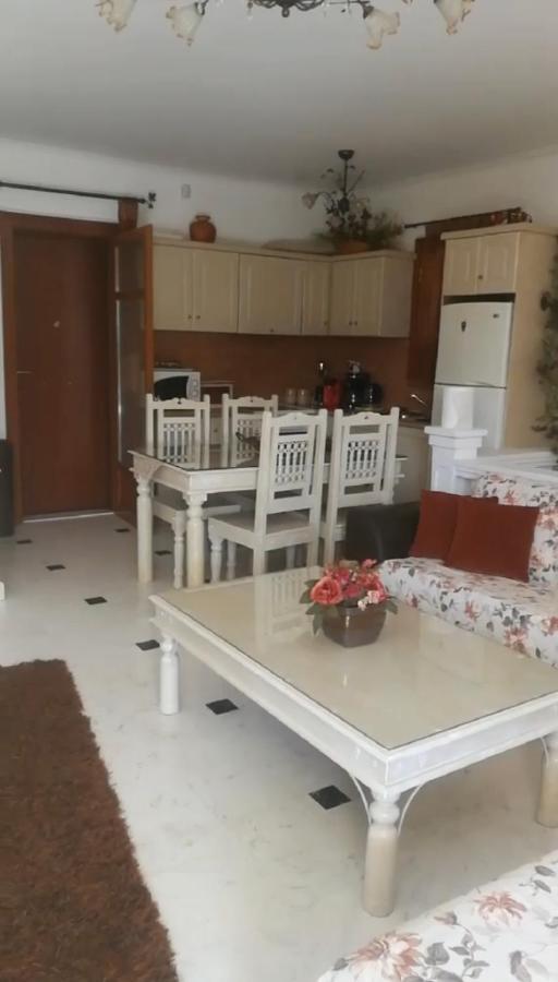 Апартаменты Two-Floor House Next To Sea Лоутраки Экстерьер фото